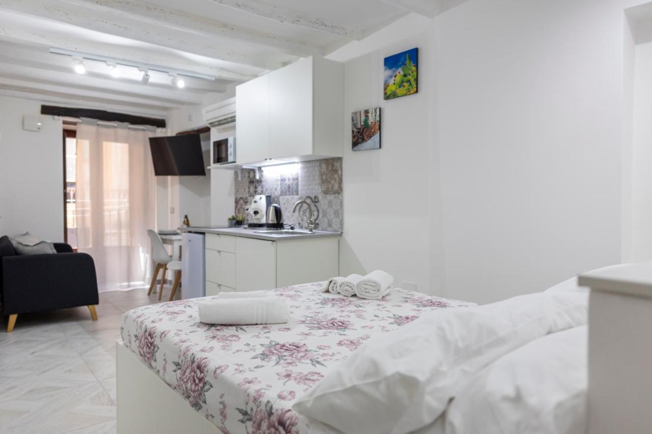 Aurora House Suite Cefalù Extérieur photo